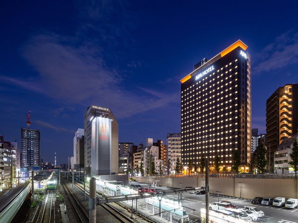 アパホテル〈山手大塚駅タワー〉の写真その1