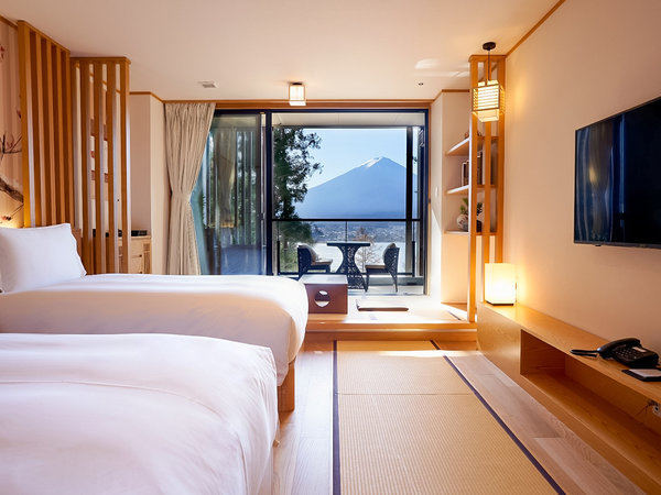 ・【富士山眺望プレミアム一例】お部屋からの絶景をお楽しみください