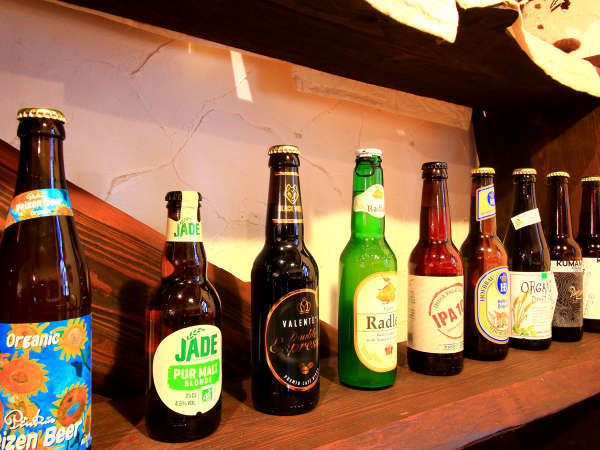 様々な種類の世界のクラフトビールをご用意しております。