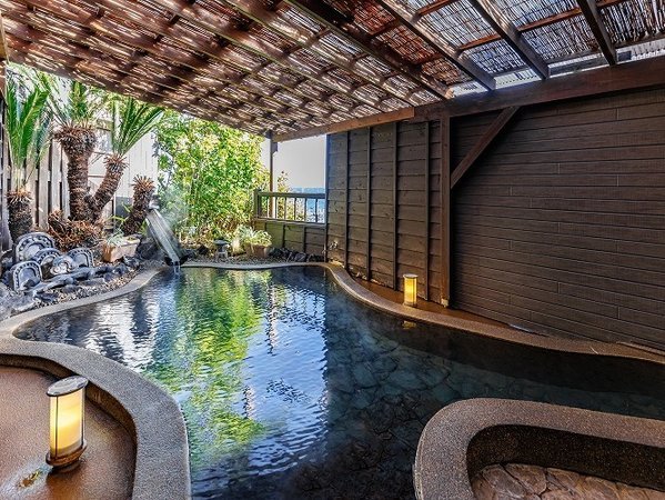 伊豆熱川温泉 六つの貸切風呂を湯めぐり ふたりの湯宿 湯花満開の写真その1