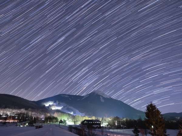 蓼科山・女神湖・星空