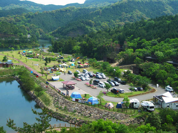 ・【伊佐ノ浦公園】様々なアクティビティを思いっきり楽しんで頂けます