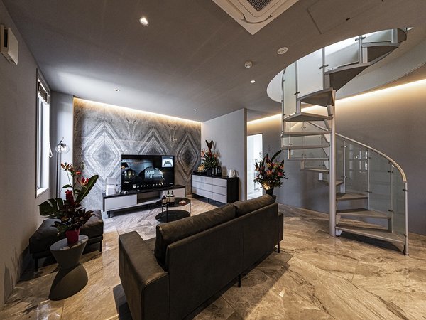 101号室　リビング