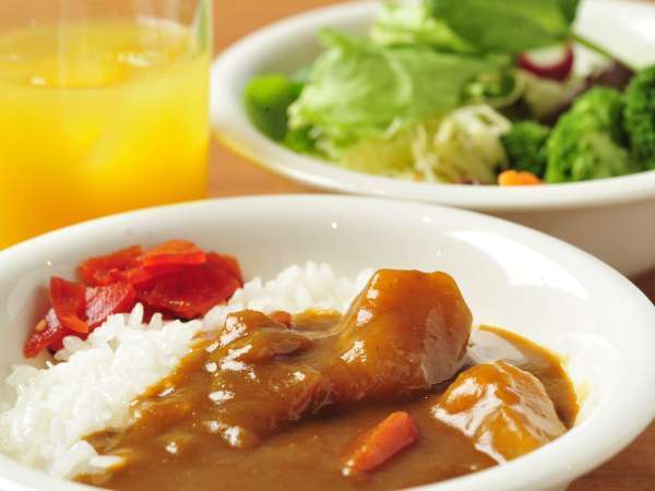 【朝食バイキング】メニュー例☆一度食べたらやみつき！なつかしのお母さんカレー