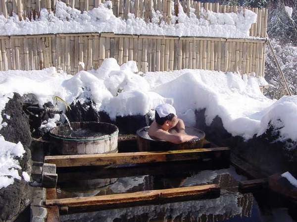 雪の露天風呂