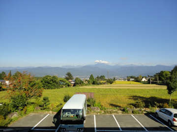 南アルプス側のお部屋の風景（初秋）