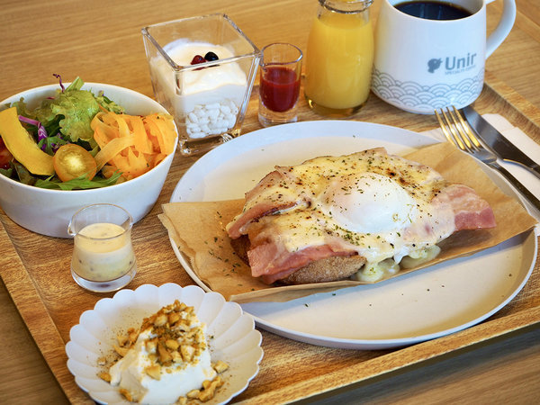 【朝食】とろけるクロックマダムセット　※イメージ