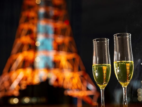 煌く東京タワー＆シャンパン