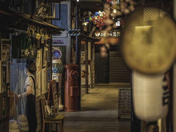 昭和をイメージして作られた空間(函館駅前横丁)