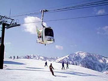 なんと当宿は一里野温泉スキー場まで激近！今冬は最高の雪をお楽しみください♪