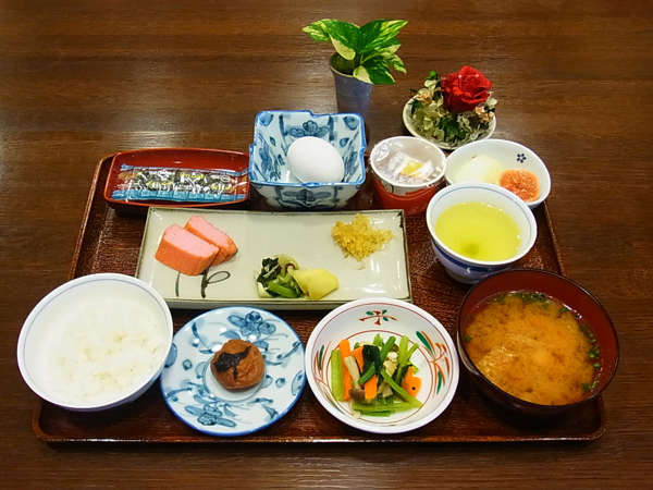 【ご朝食】必要な方はチェックイン時にご注文下さい（別途500円）