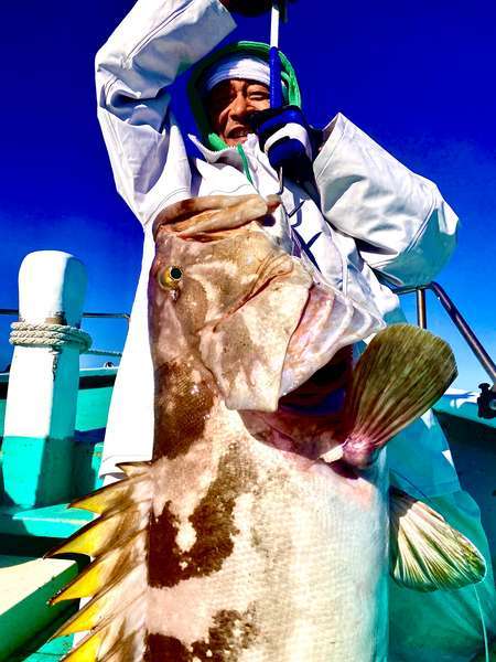 シェフは釣りキチ。美味しい魚で喜んで頂きたい一心で（笑）