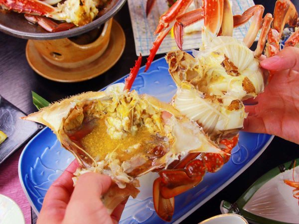 ワタリガニの中でもコクのある蟹みそと甘みが強いしっとりとした身を持つ竹崎蟹は旨味たっぷり！！