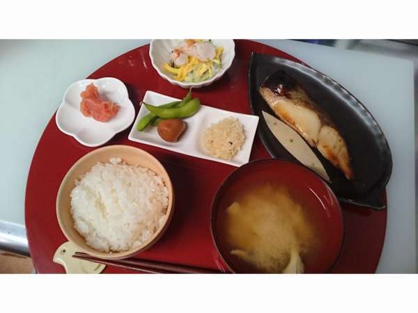 ある日の朝食（内容はお日にちによって変わります）