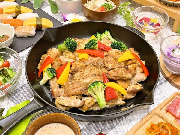 沖縄逸の彩(ひので)ホテル那覇[モノレール牧志駅]のプラン「【スタンダード朝食付】沖縄出身の料理長が作る沖縄料理メインの朝食バイキング」