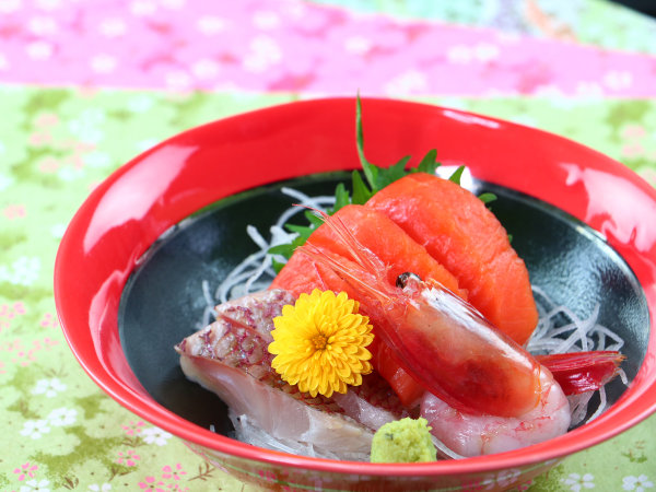 #手仕込み板前料理＿日本海の幸も旬にとことんこだわります！