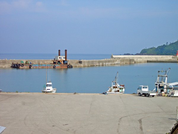 当館目の前は、青い海！