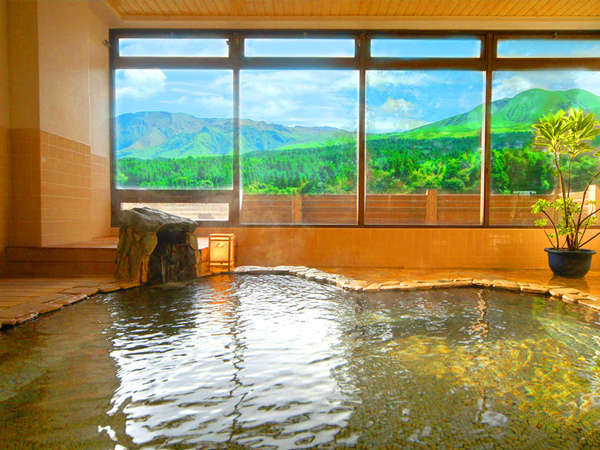 【展望温泉「米塚」】阿蘇の山々を眺めながらゆっくりと入浴をお楽しみ下さい