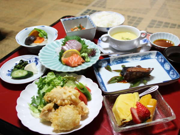 【夕食】イメージ※仕入れにより内容が変更になる場合がございます。