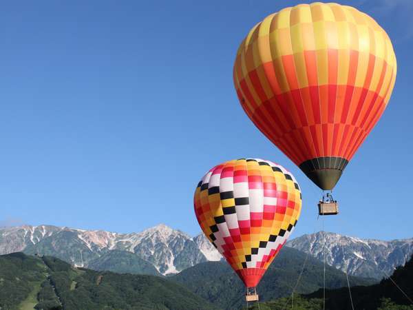【熱気球体験】日本屈指の北アルプス、後立山連峰をバックに田舎ならではの田園風景が無論素晴らしい！