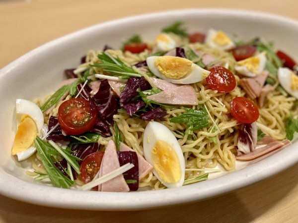 札幌が発祥！ラーメンサラダ