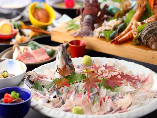 【木蓮会席】朝獲れの新鮮魚介（関アジ、鮑、伊勢海老、etc.）やミニステーキは絶品！／一例