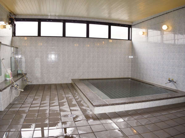 【大浴場】男子ジェットバス、女子浴室あり