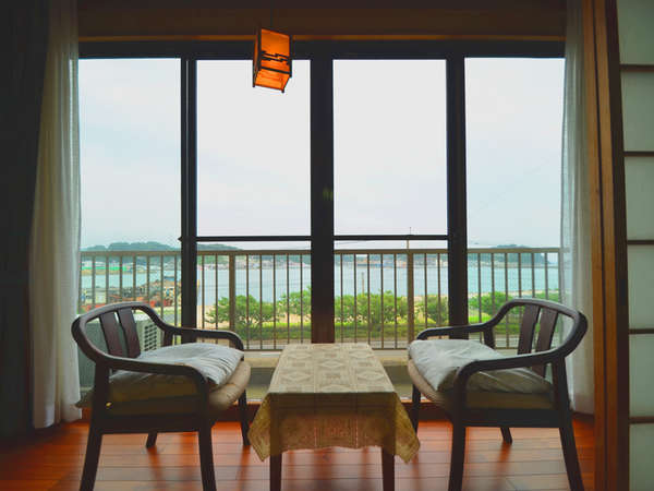 ■客室一例■海が見えるお部屋でのんびりお過ごし下さい。