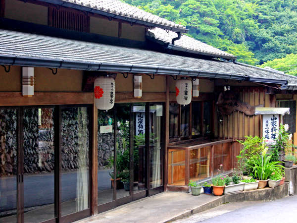 眺望風呂と桜の宿 一休庵の写真その1