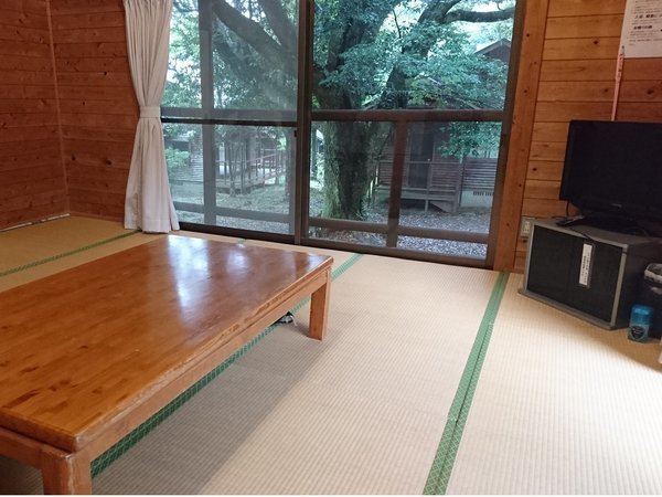 白鳥温泉下湯のプラン「【２食（夕・朝）付】森の中の一棟貸しケビンで安心♪　歴史ある名湯を存分に堪能！（5名定員棟）」