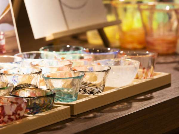 アートホテル青森のプラン「【津軽びいどろ付】青森県の伝統工芸品をお土産に！さらにレイトアウト12時／朝食付」