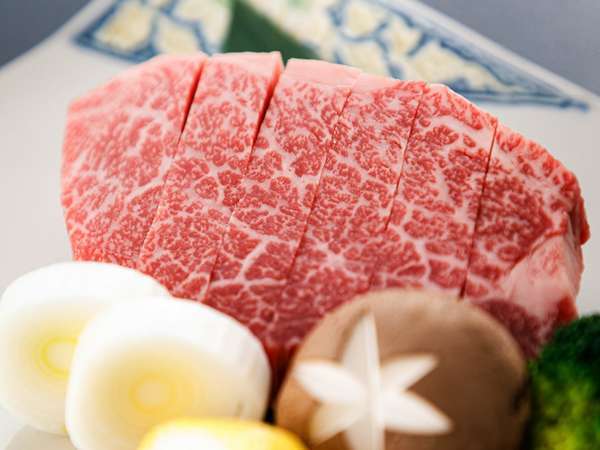 *【ヒレステーキ】きめ細やかなサシ・肉質！認証近江牛の極上のヒレをご堪能下さい。