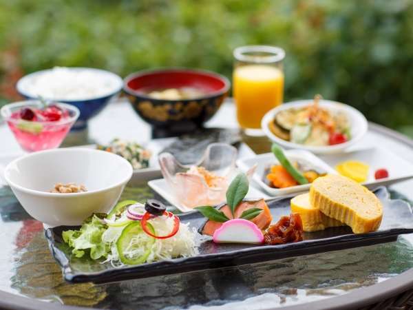 朝食の和食(一例) 