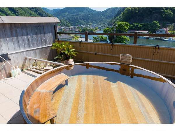 海を眺める露天風呂 伊豆松崎温泉 豊崎ホテルの写真その2