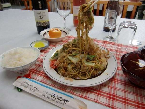 ひるぜん　焼きそば　セット