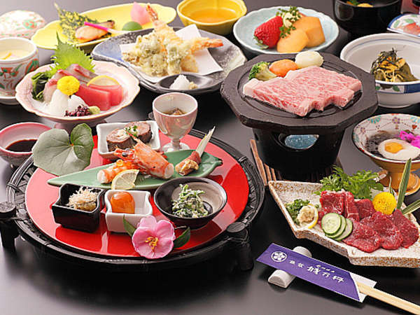 ・【夕食一例】地元熊本の素材を中心にどこか懐かしい家庭的な料理を毎日手作りでご用意しております。