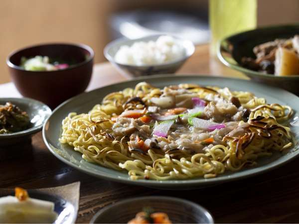 長崎名物皿うどん（事前要予約）850円/人