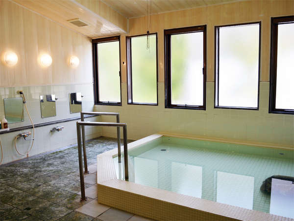 *大浴場一例/館内の大浴場は17時～21時までお入りいただけます。