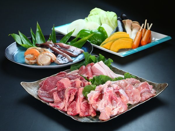 【BBQ】地元産の新鮮野菜と牛・豚・鶏肉を揃えてご提供致します！