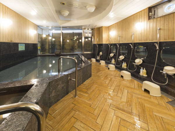 男性大浴場/高知県ビジネスホテル最大級の大浴場は一日の疲れが癒やされると好評です！