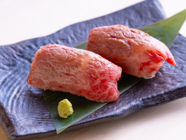 【但馬牛尽くし】炙り肉寿司◆上質な脂の照りが食欲を誘います♪