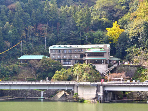 大洲市交流促進センター 鹿野川荘の写真その1