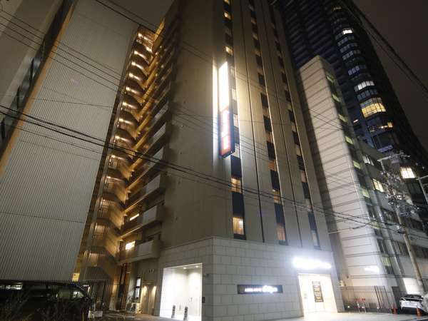 【外観】ホテル外観◆オフィス街のため、夜は周囲が静か