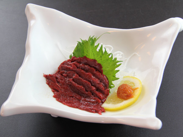 #桜肉のたたき　会津といえば桜肉！！ニンニク味噌でお召し上がりください♪ 