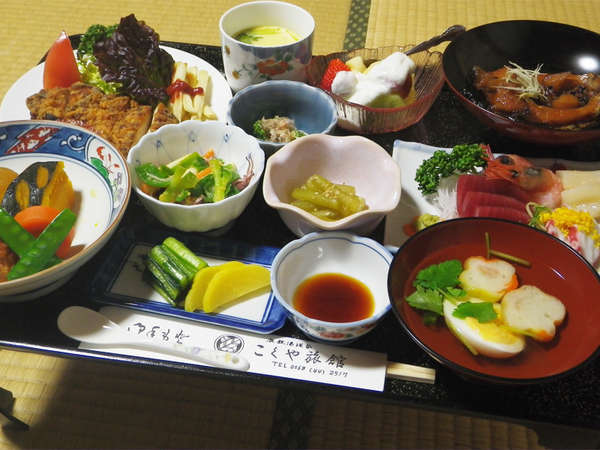 *【お夕食一例】春夏秋冬、季節の恵みを信州の山里から頂き、お料理致します。