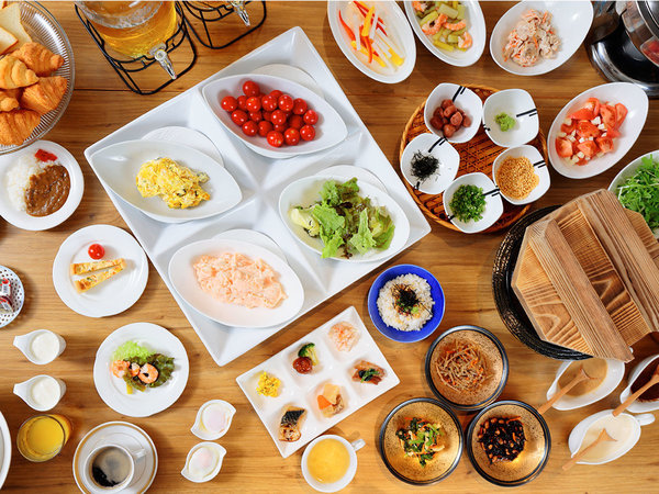 【朝食】「長崎県産」の食材をたっぷりと。＜和・洋＞多彩な朝食ビュッフェをお召し上がりください♪