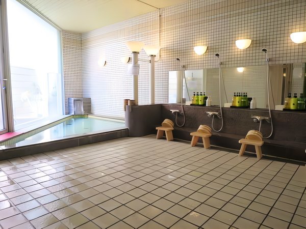 伊豆の名湯『神代の湯』を静岡県伊豆より直送！　大浴場と客室露天風呂でお楽しみいただけます。