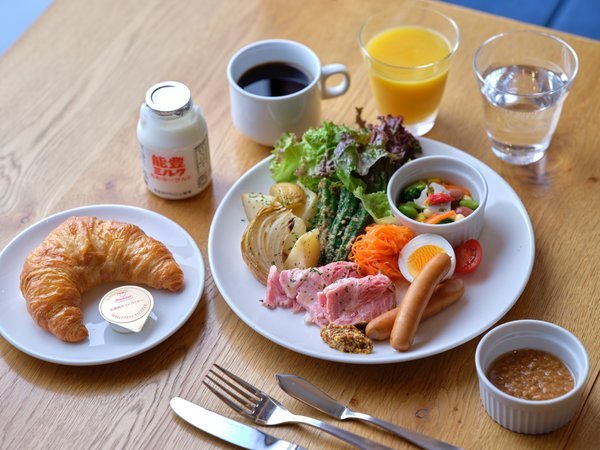 BREAKFAST｜地元の食材にこだわった洋食セットメニュー