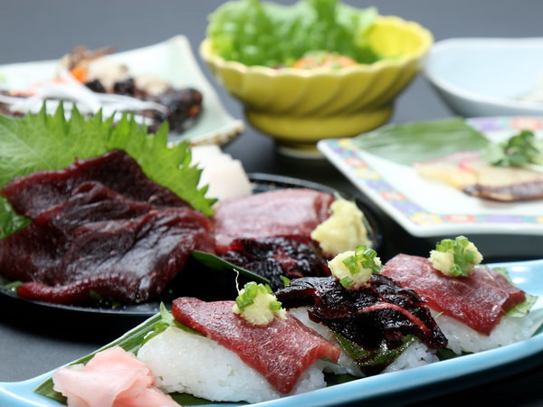 鯨料理が自慢!四季の宿 民宿 じんざの写真その2