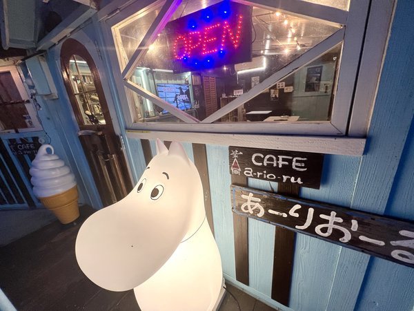 併設カフェ店頭